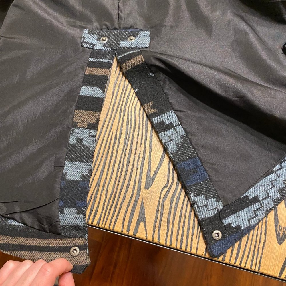 Urban Outfitters BB Dakota Aztec Pattern Winter Jacket - Picture 7 of 10